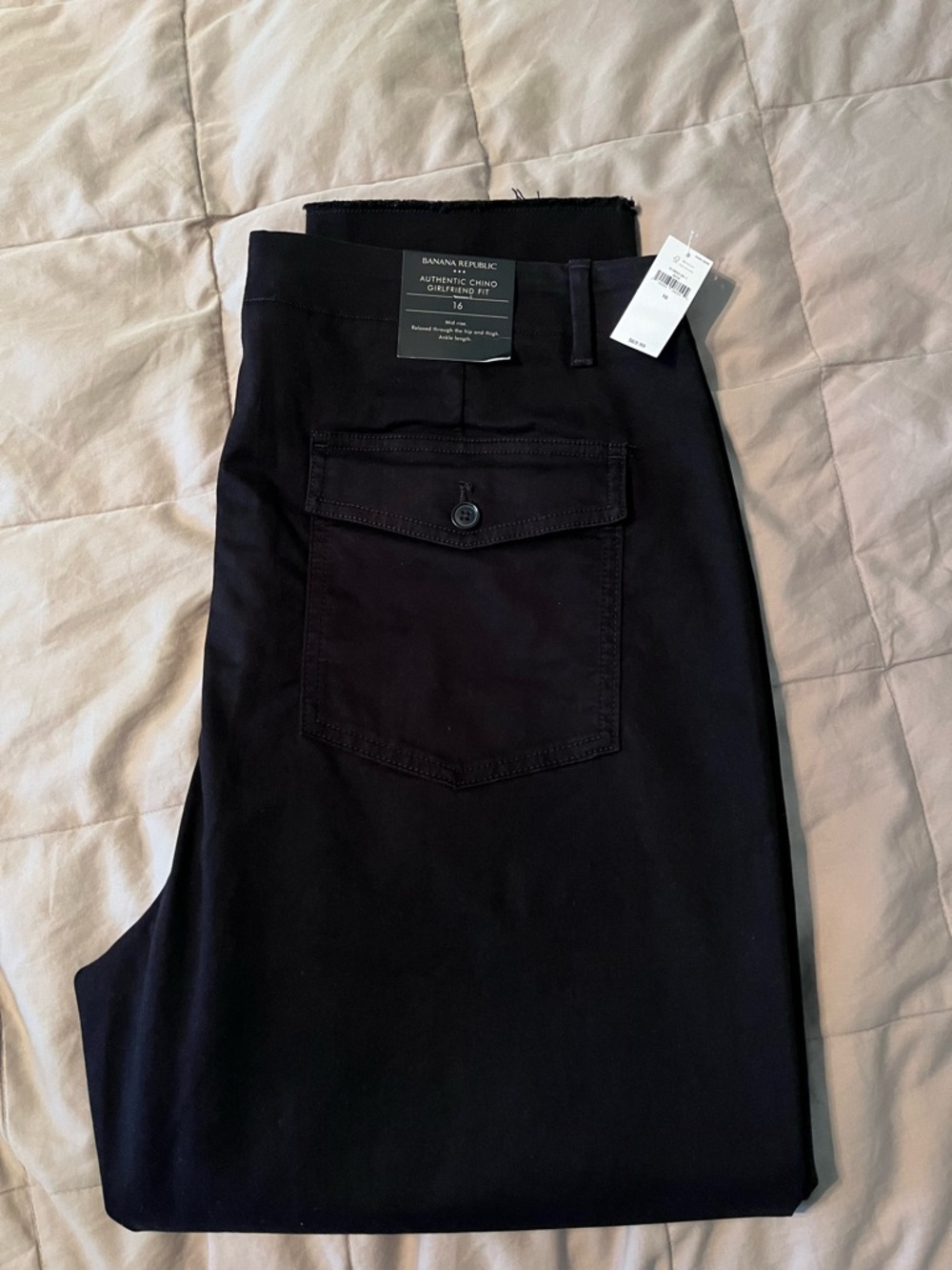 Banana Republic Women’s  Black Authentic Chino Girlfriend Fit (16)